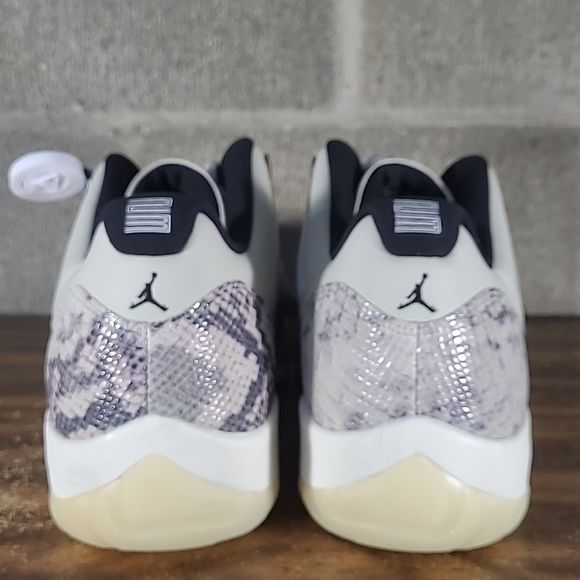 Nike Air Jordan 11 Retro Low SE Snakeskin Shoes DS With Box Missing Lid Size 18 main image 5